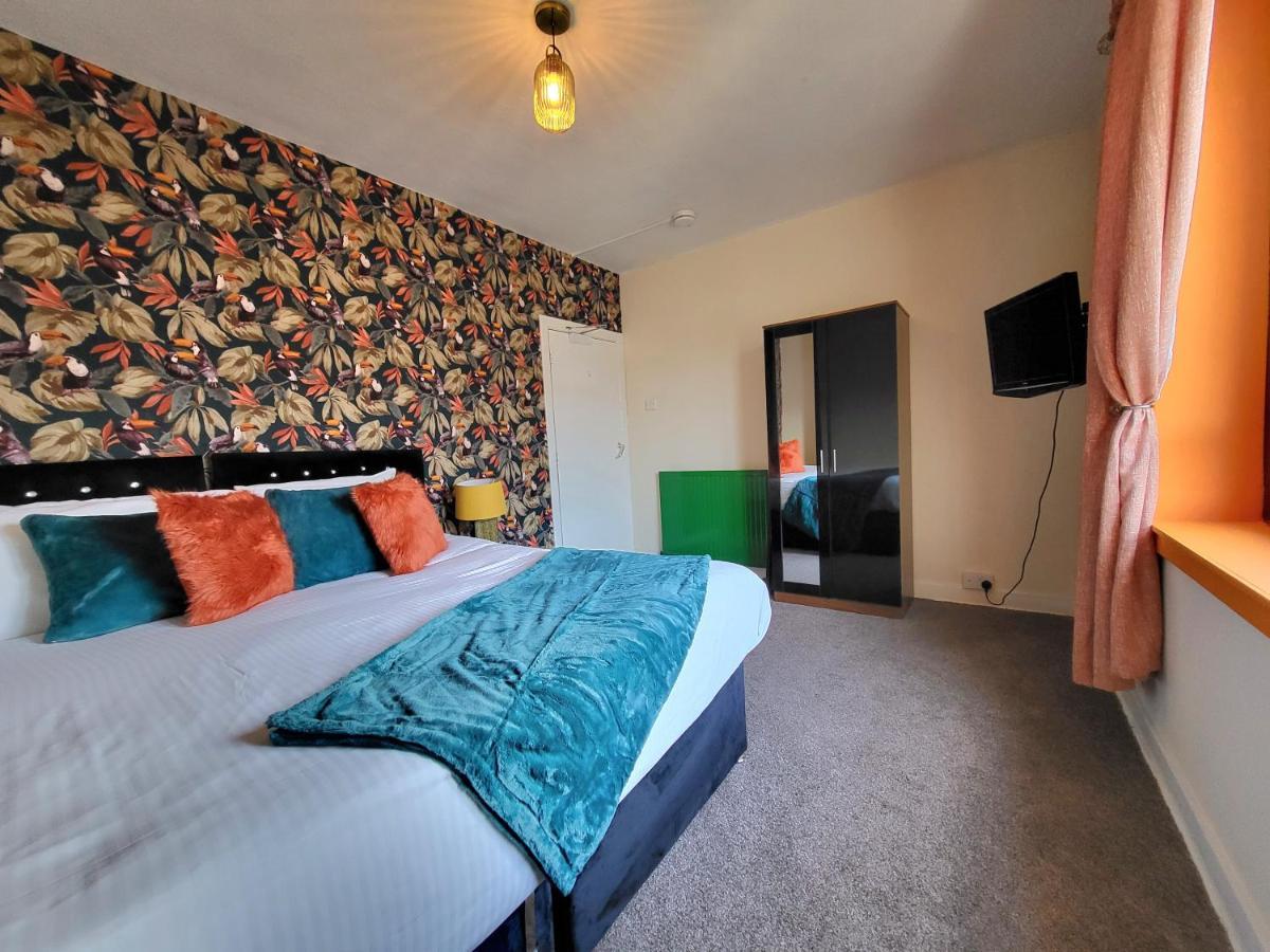 3 Bedroom Aprtmt At Sensational Stay Serviced Accommodation Aberdeen- Froghall Avenue Exterior photo